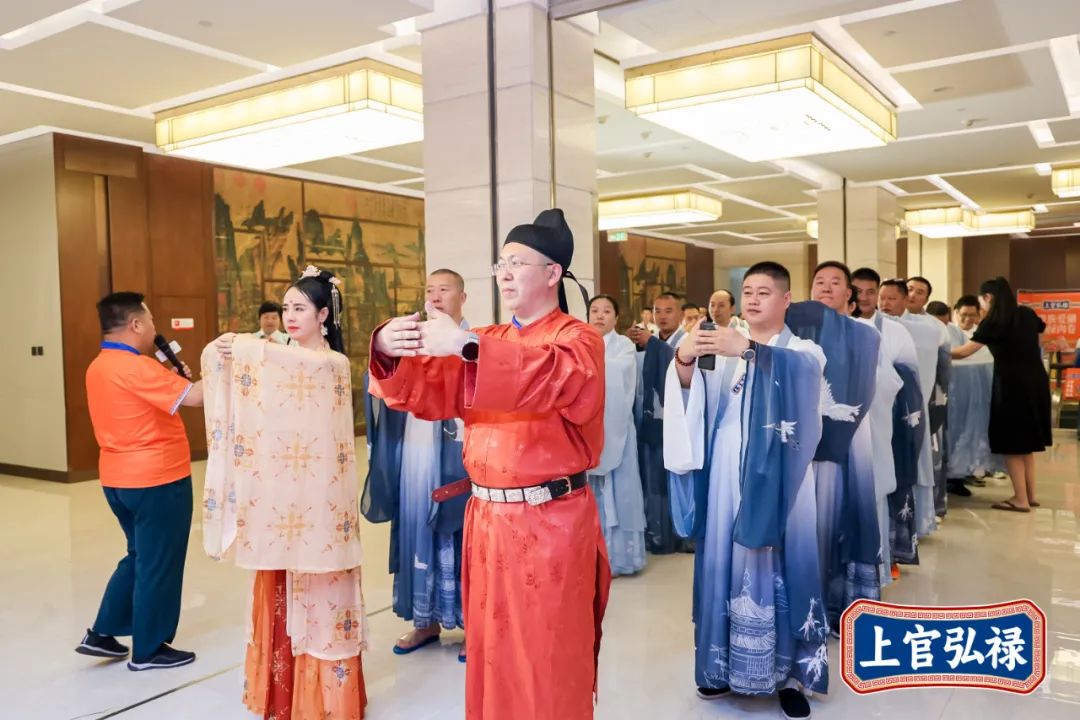 1689645232165476.jpg 1689645232165476.jpg